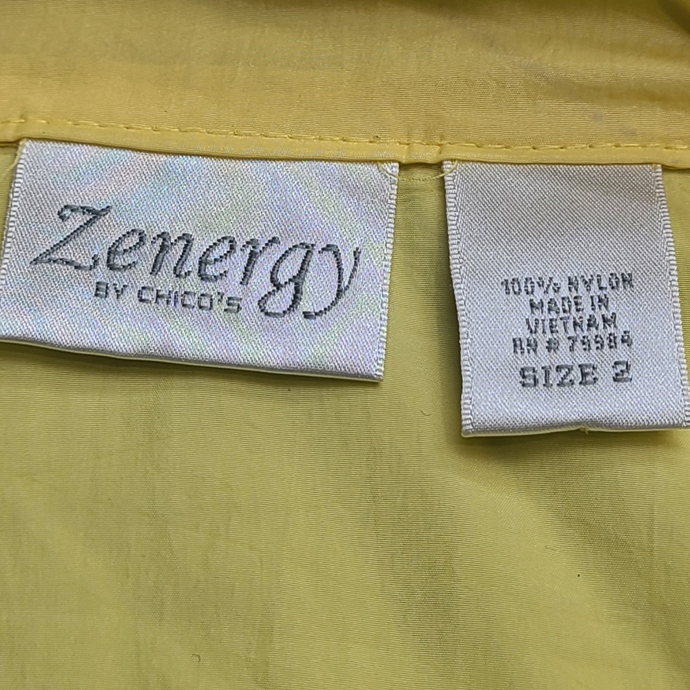 Zenergy by Chico's Windbreaker Jacket Womens 2 Yellow Excellent Snap Front 3/4 - Picture 5 of 7